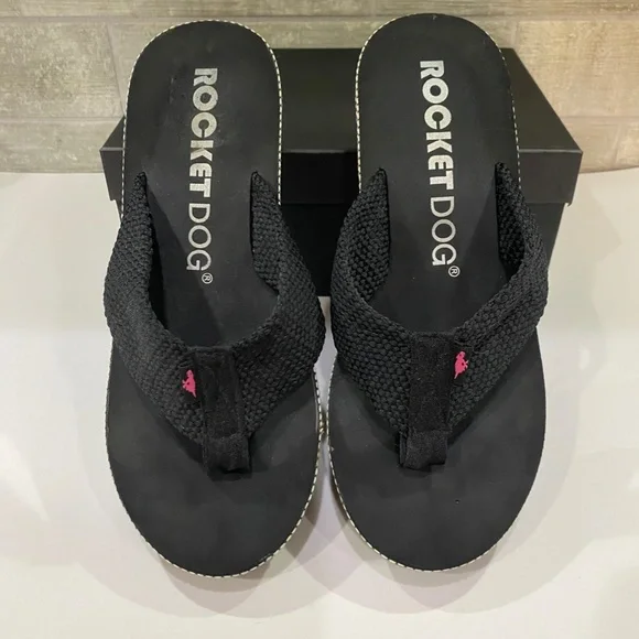 Rocket Dog Wedge-Aztec Pattern Trim- Flip Flop- Sze 8-8.5 - Picture 12 of 14